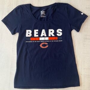 Nike Women’s Chicago Bears T-Shirt